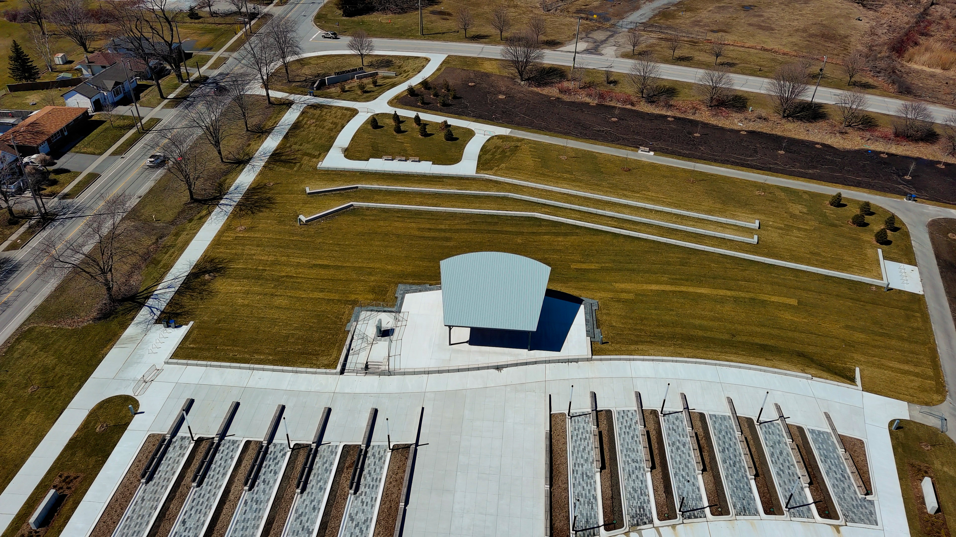 A bird's eye view of the amphitheatre and stage.